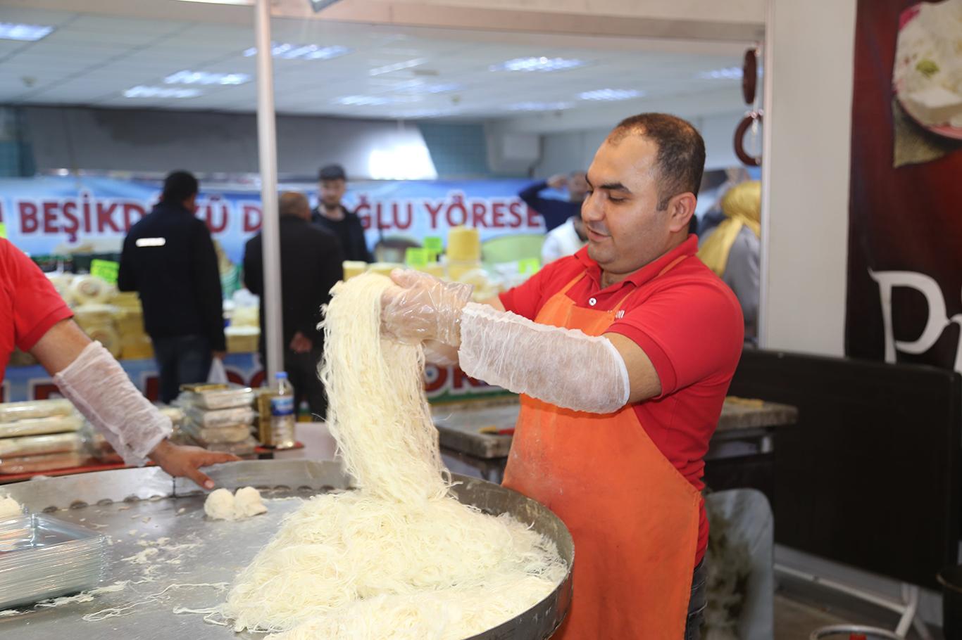 Yöresel lezzet ustaları Diyarbakır'da buluştu